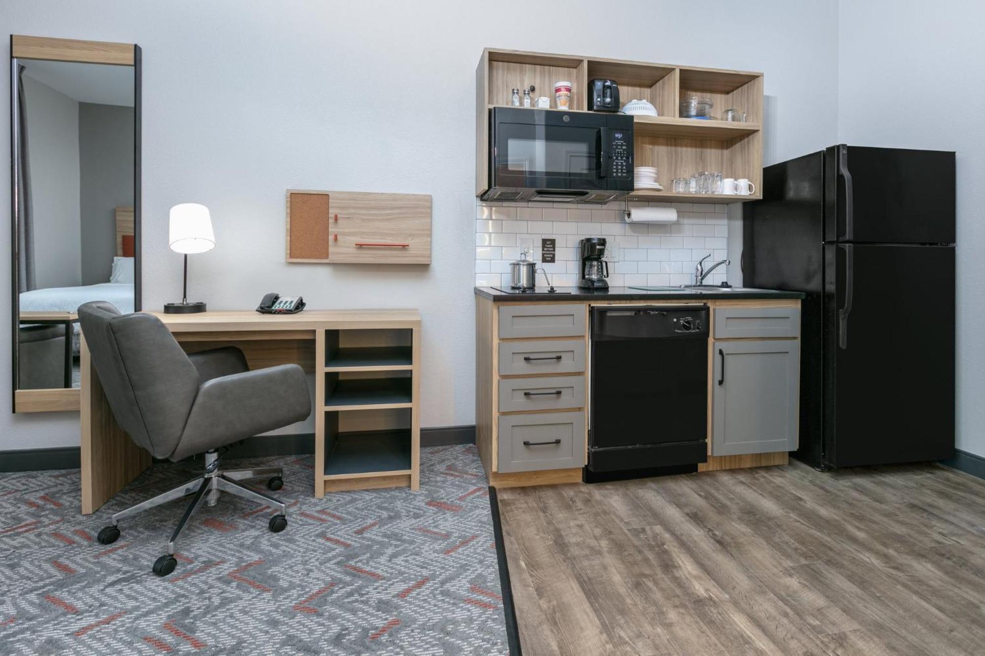 Candlewood Suites Lake Jackson By Ihg Extérieur photo